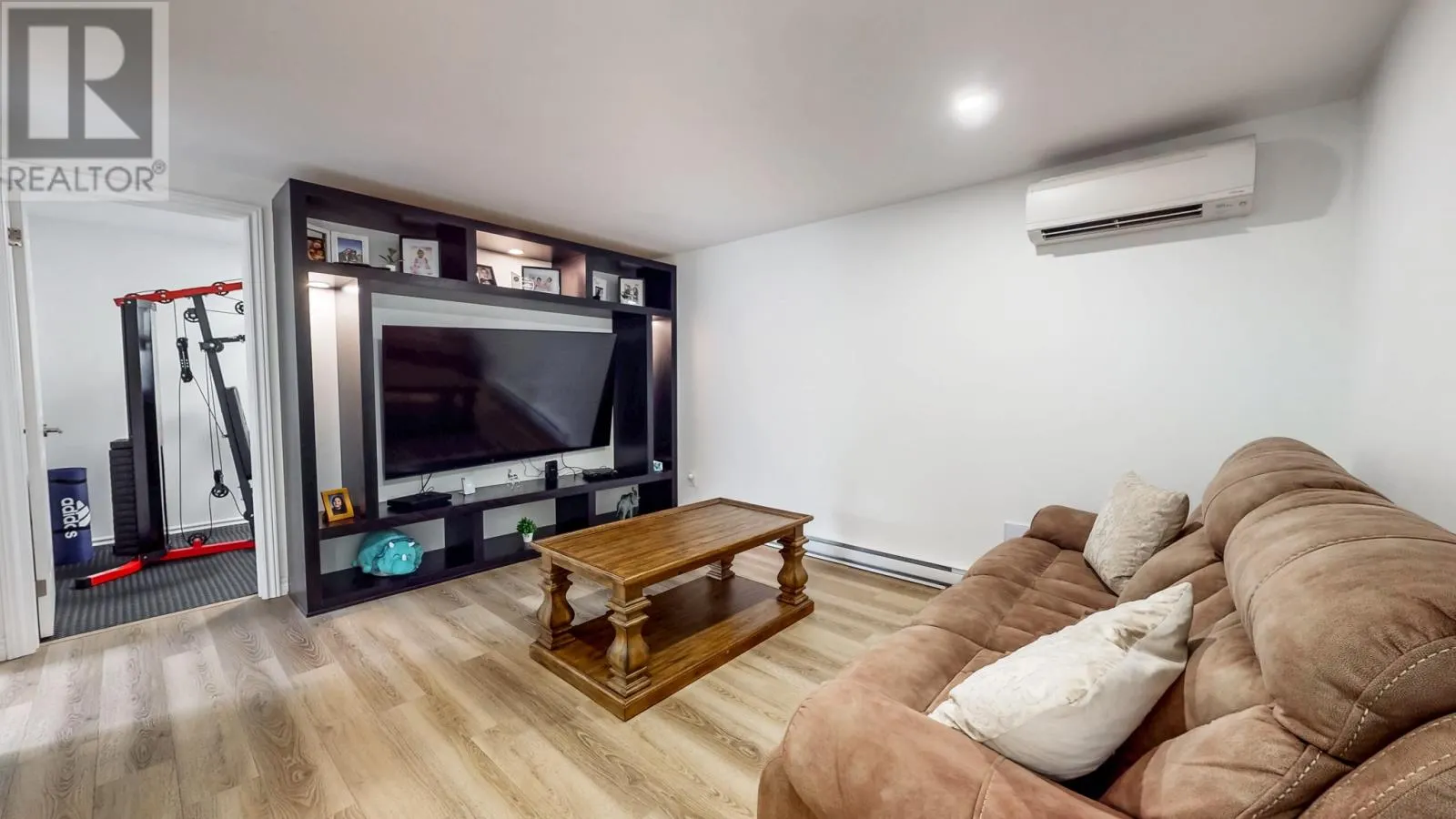 27 Spitfire Drive