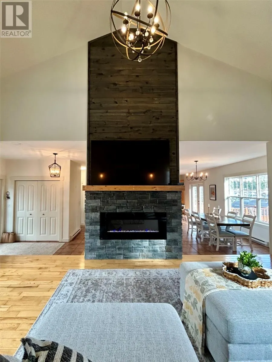 23 Hanlon Drive