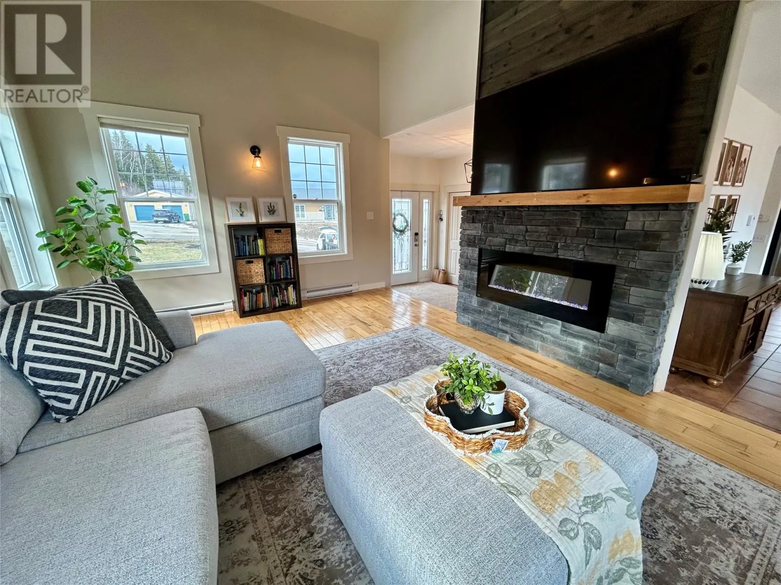 23 Hanlon Drive