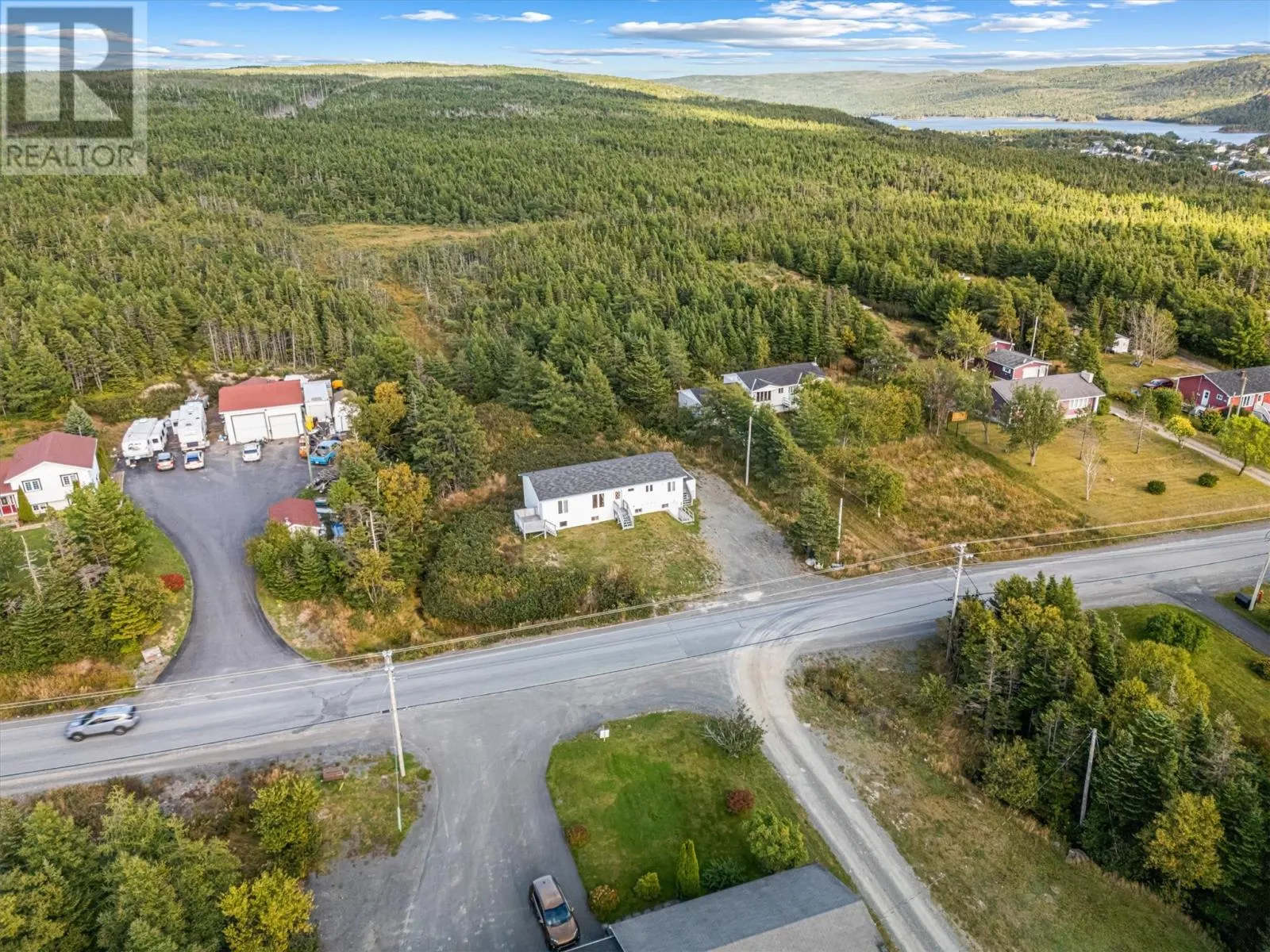 32 Fox Harbour Road