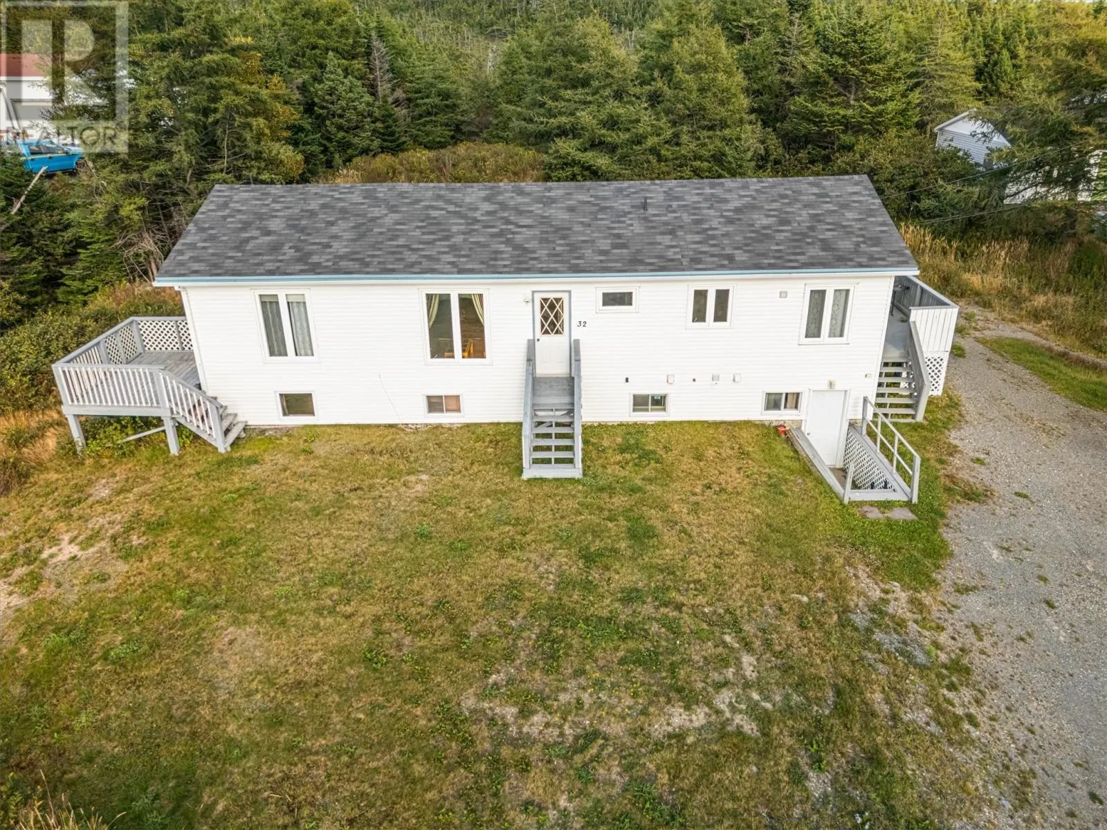 32 Fox Harbour Road