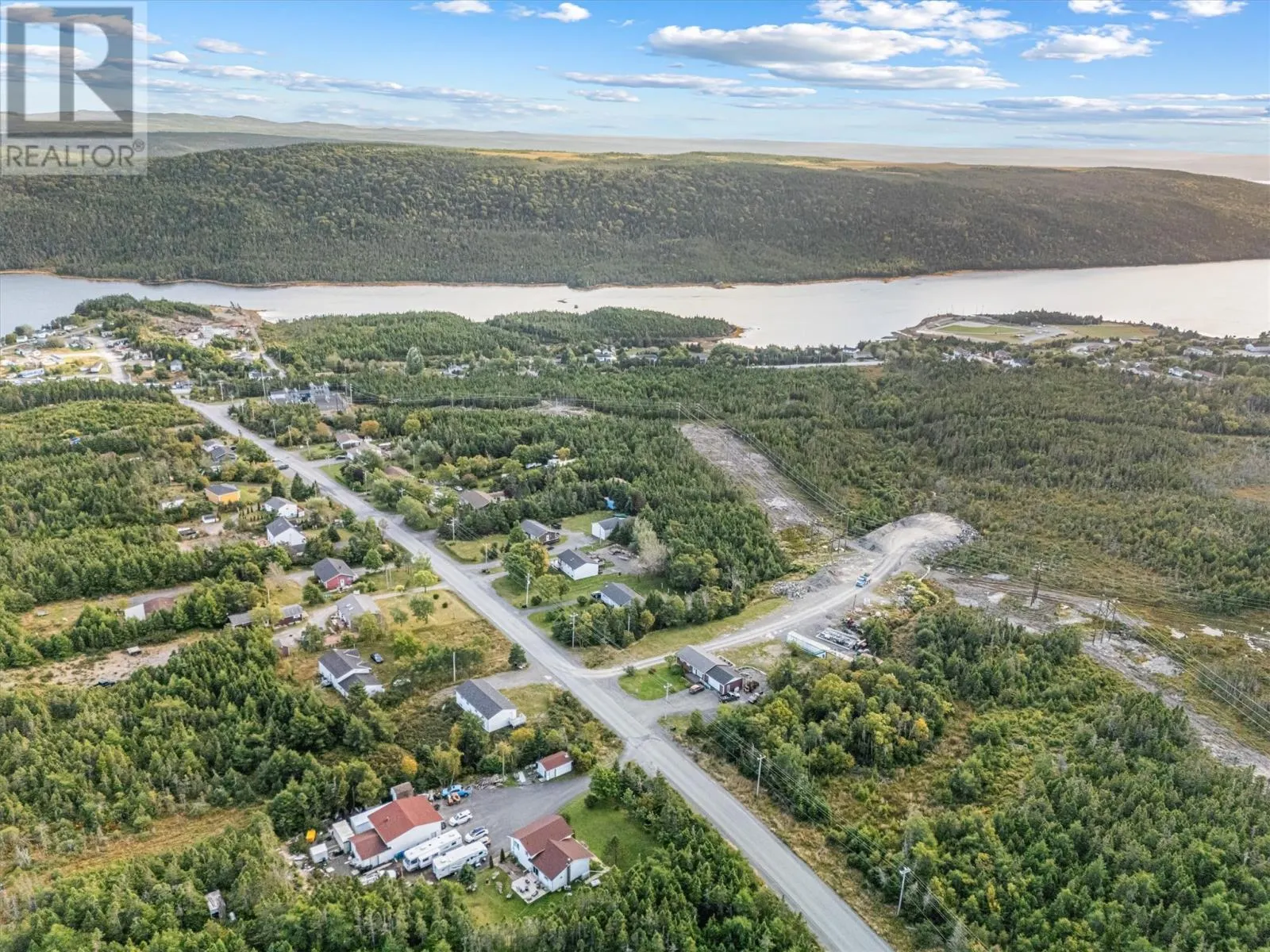 32 Fox Harbour Road