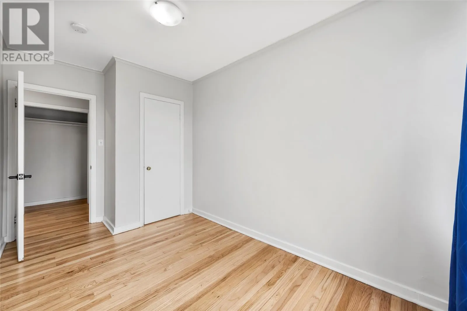 11 Anderson Avenue