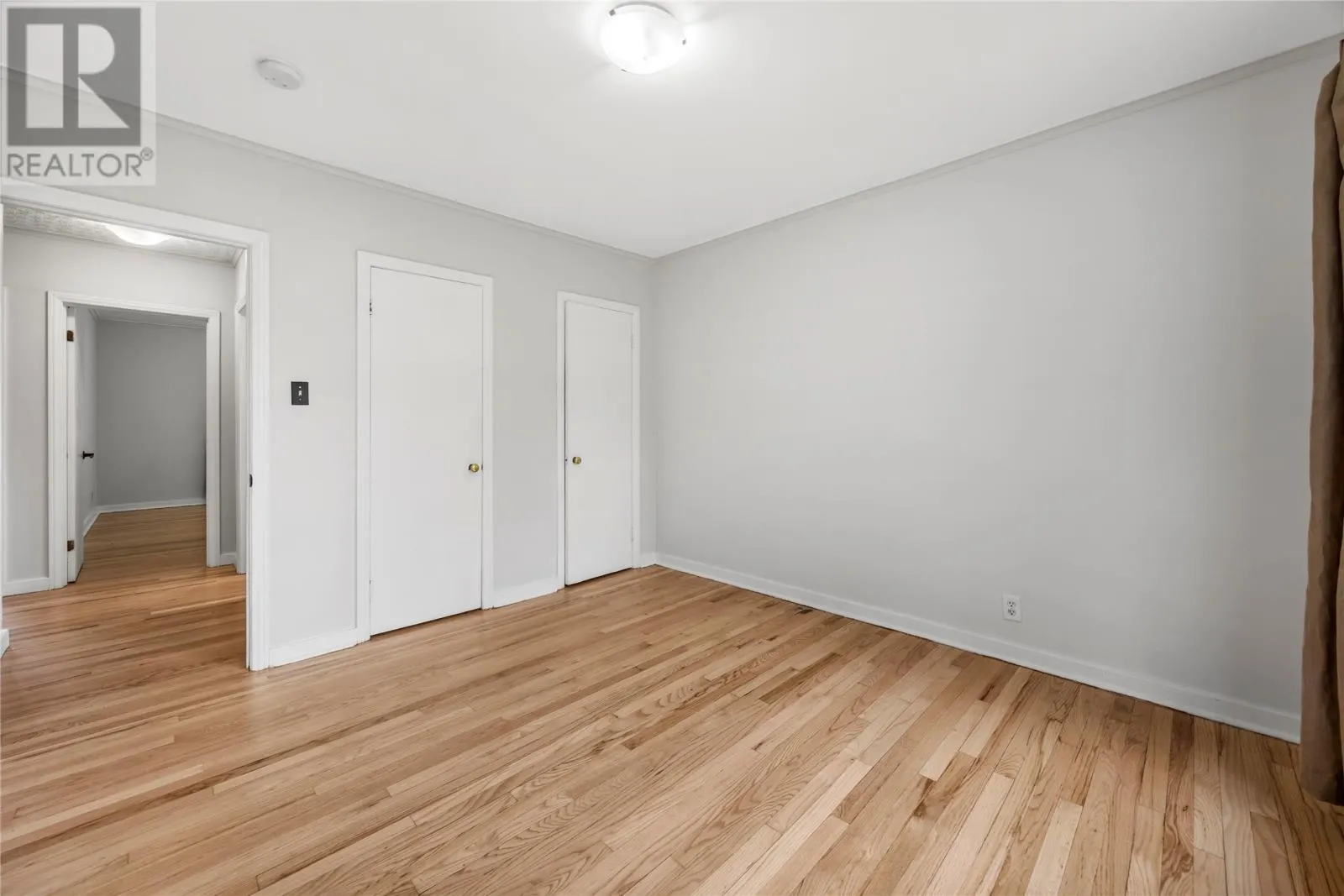 11 Anderson Avenue