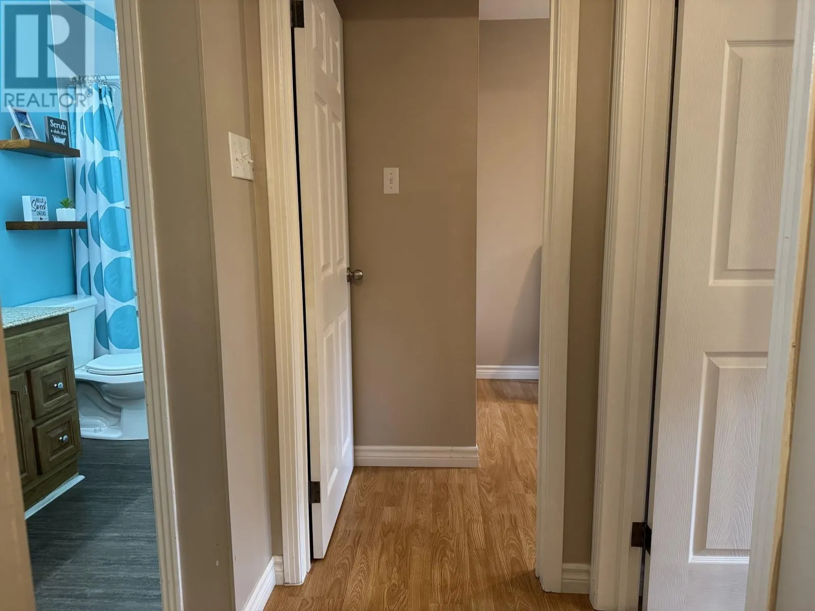 30 Wood Crescent