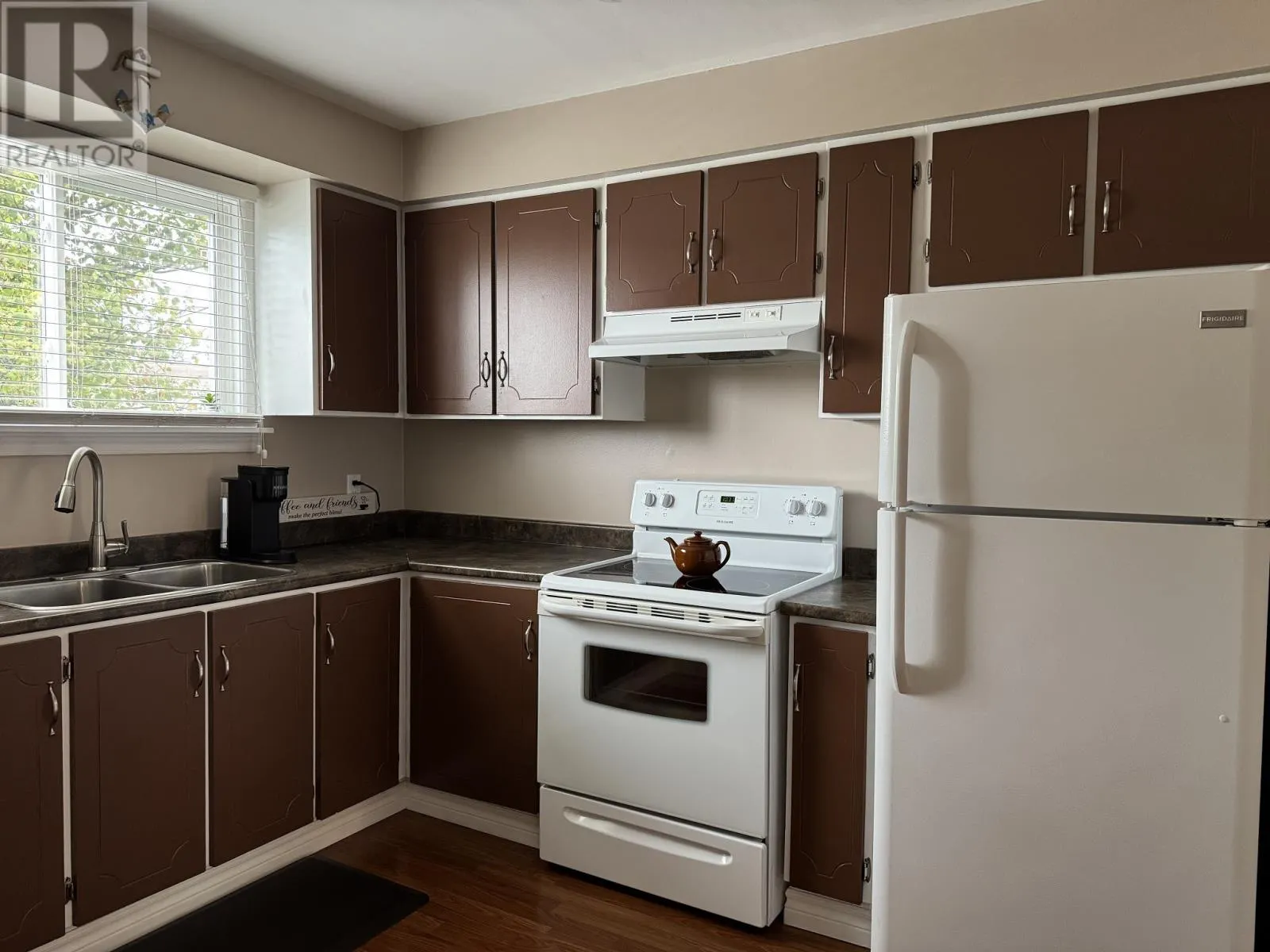 30 Wood Crescent