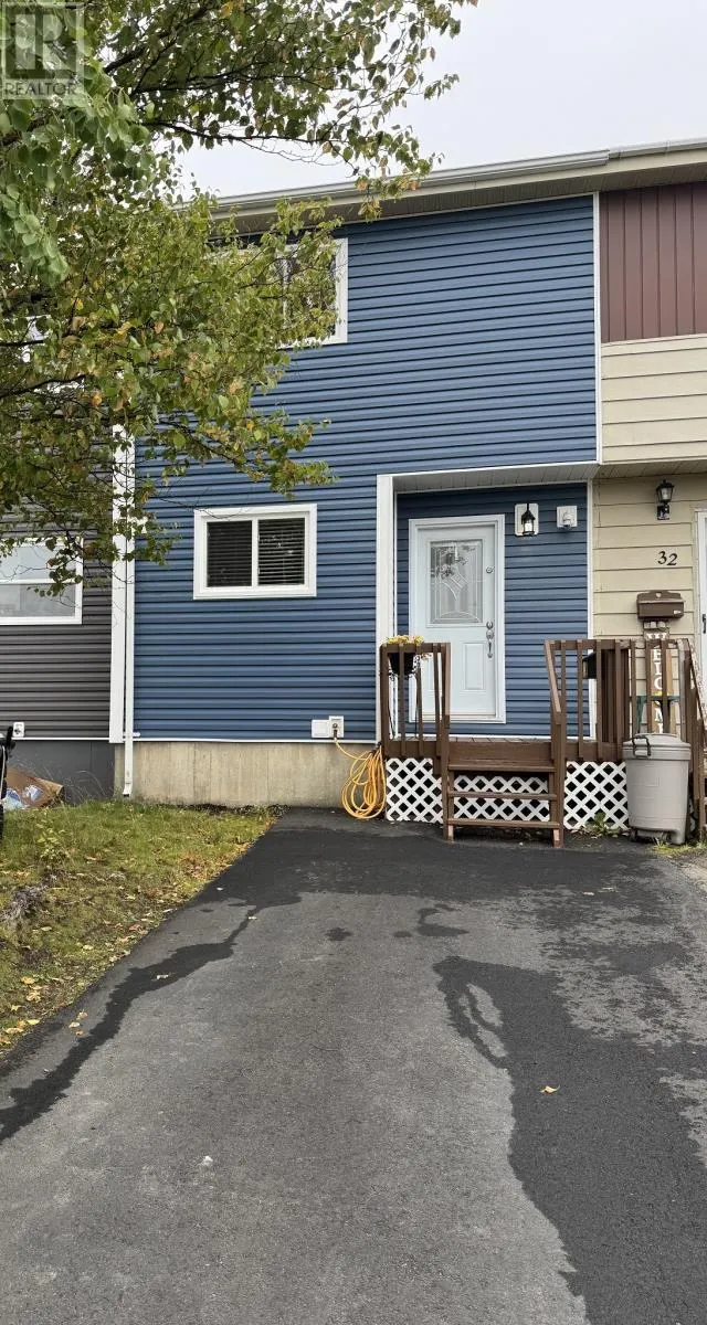 30 Wood Crescent