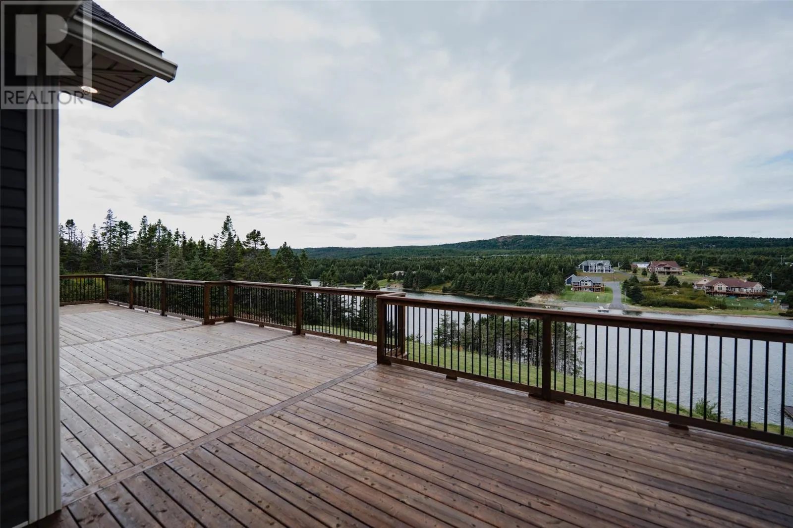 22-24 Saramac Place