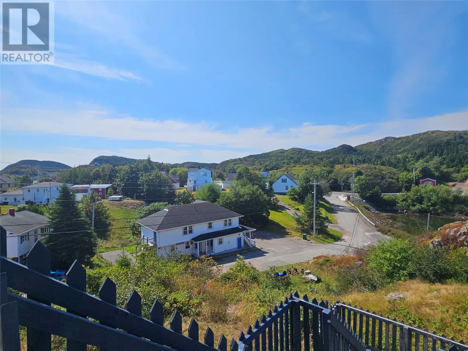 3 Rocky Lane