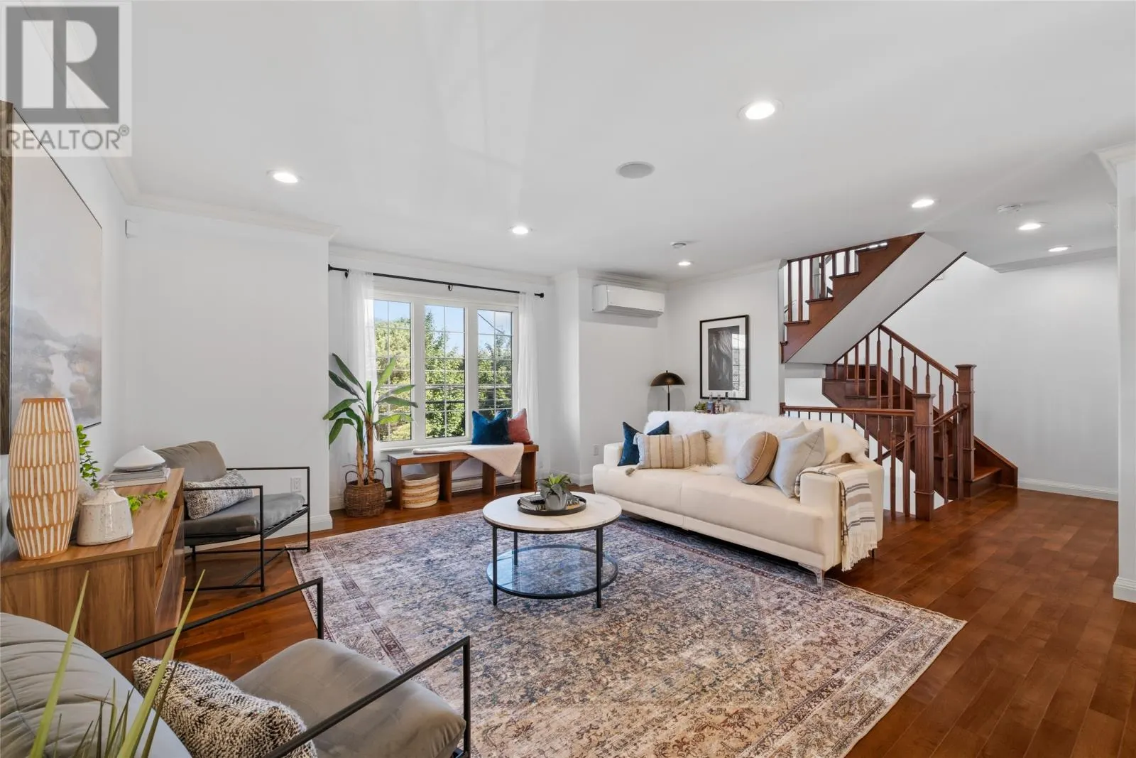 119 Empire Avenue