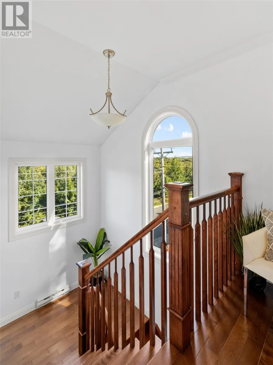 119 Empire Avenue