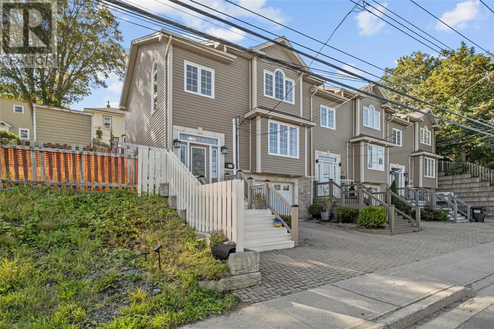 119 Empire Avenue