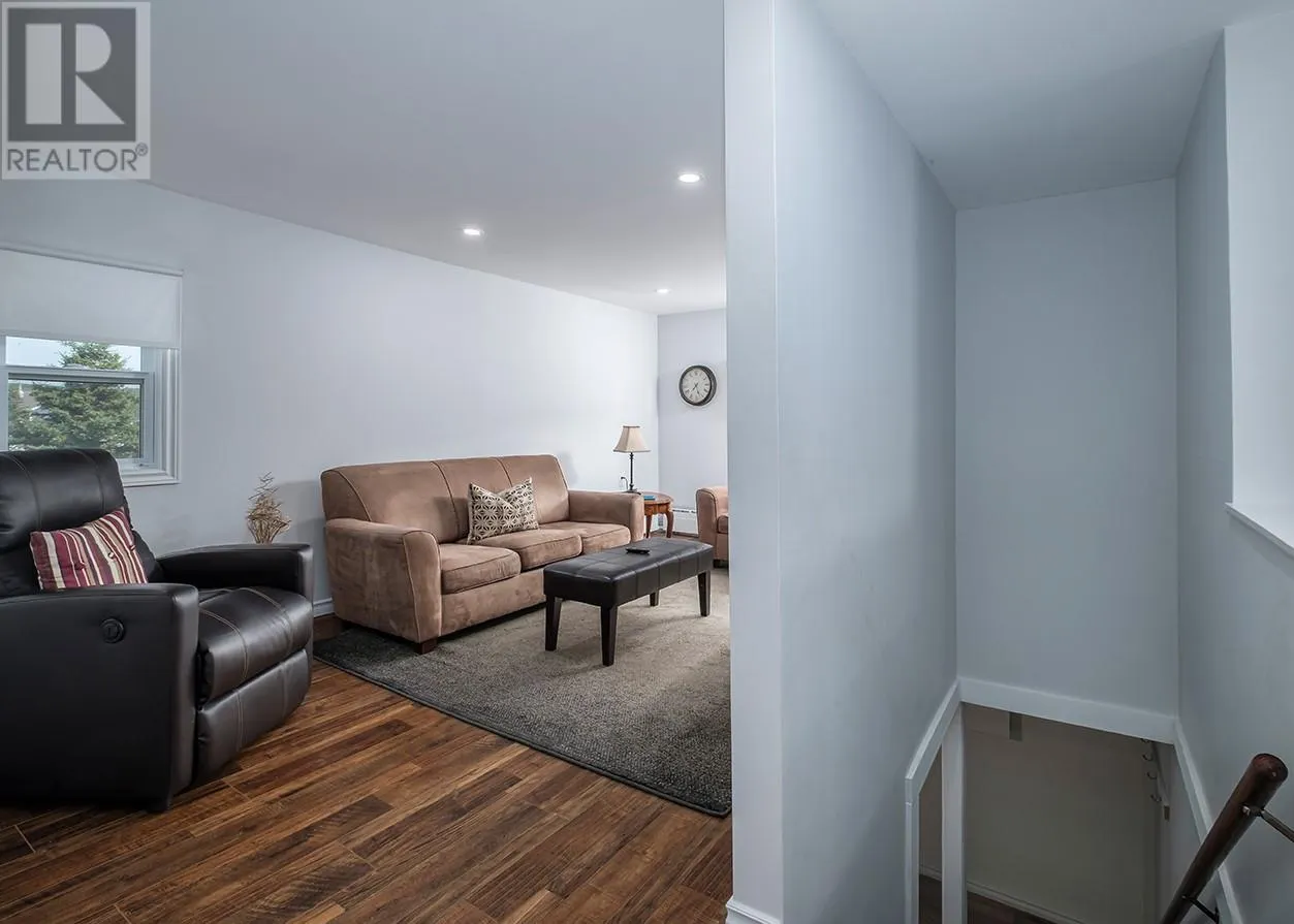 14 Freshwater Crescent
