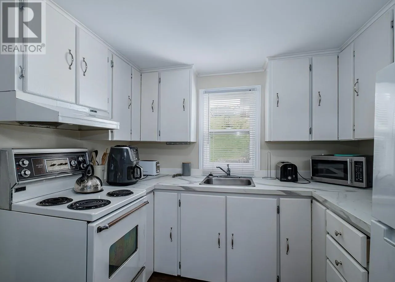14 Freshwater Crescent
