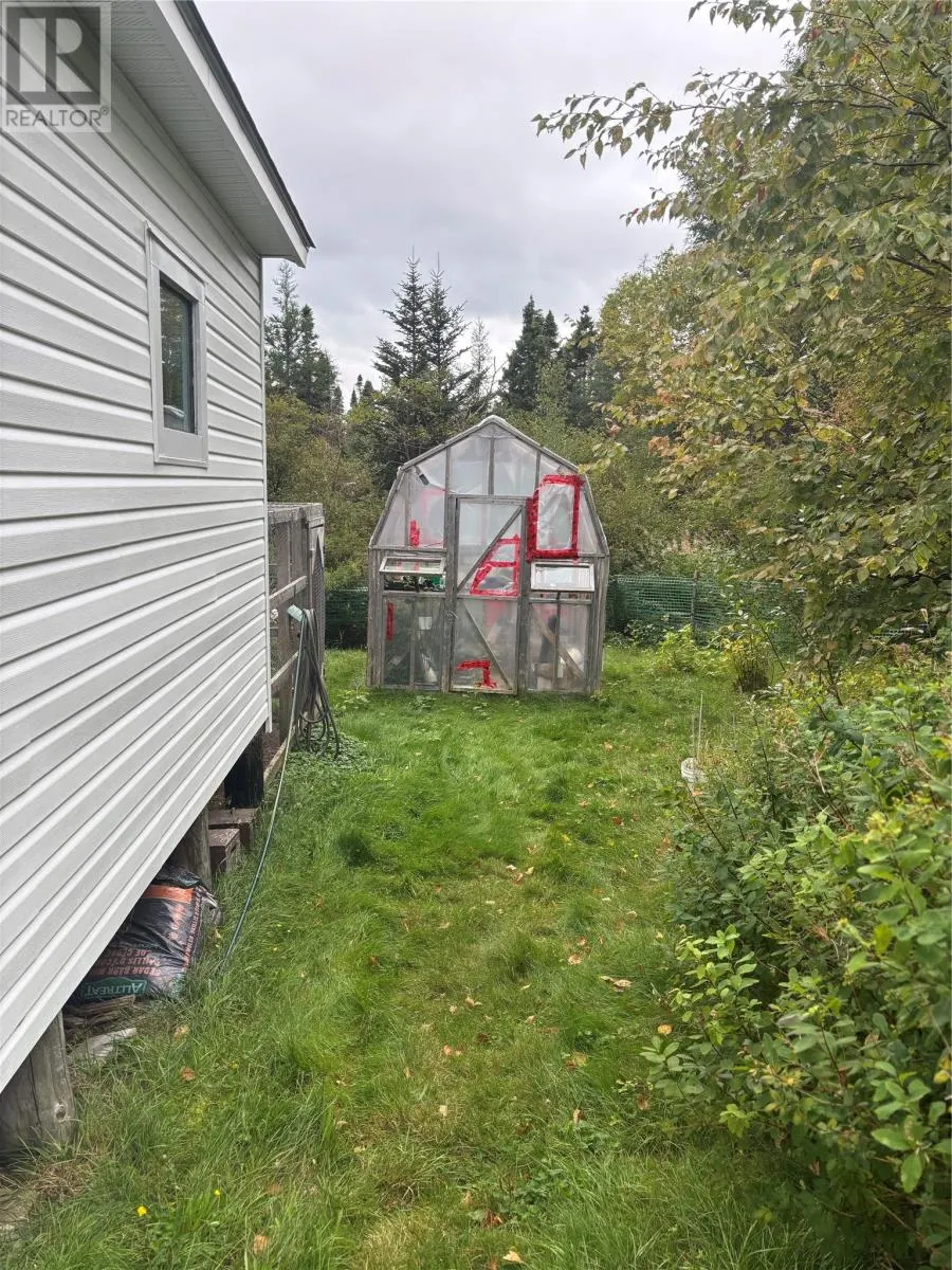 44 Sandy Cove Road