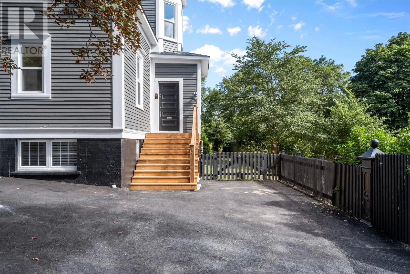 146 Hamilton Avenue