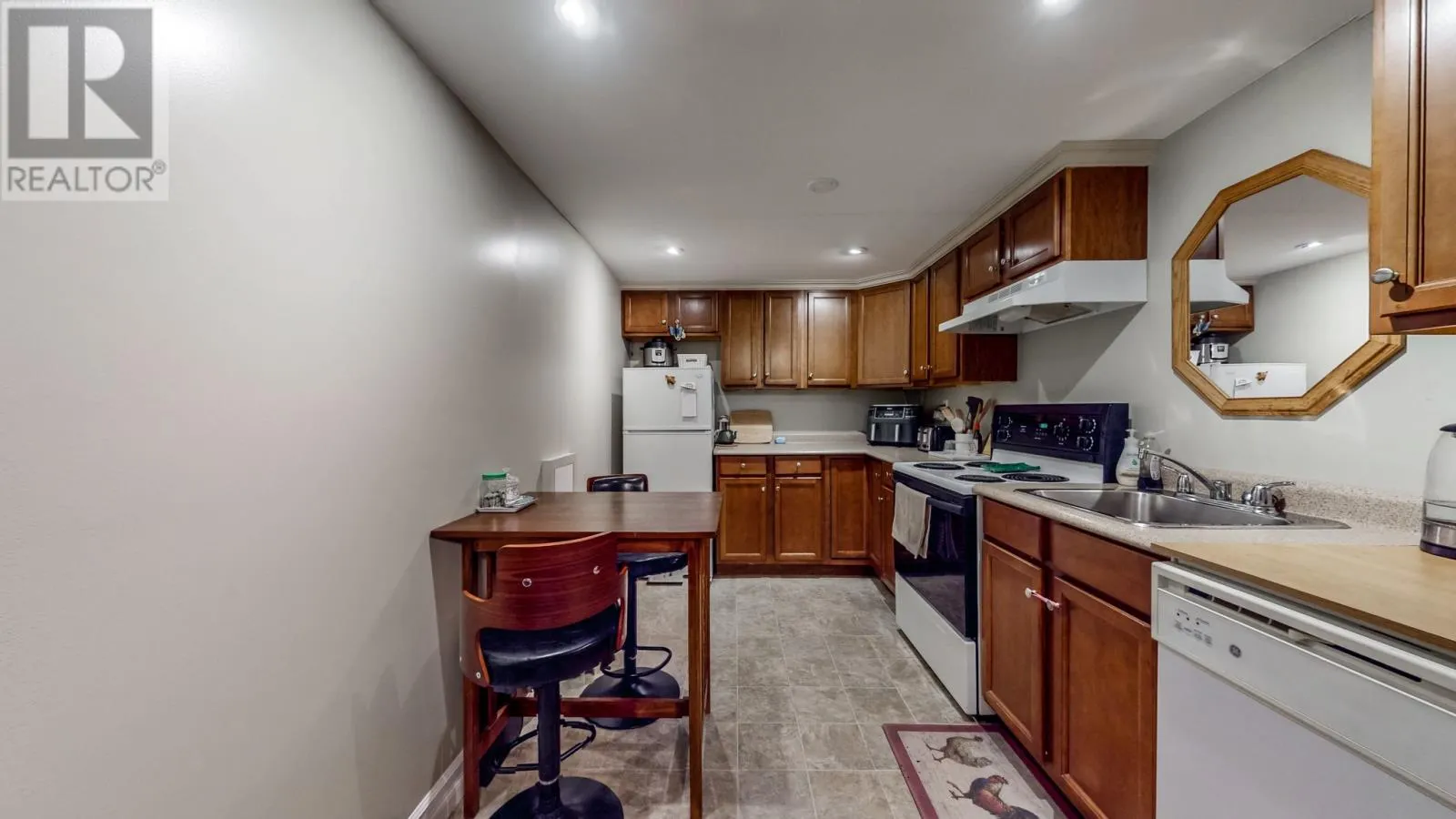 48 Frecker Drive