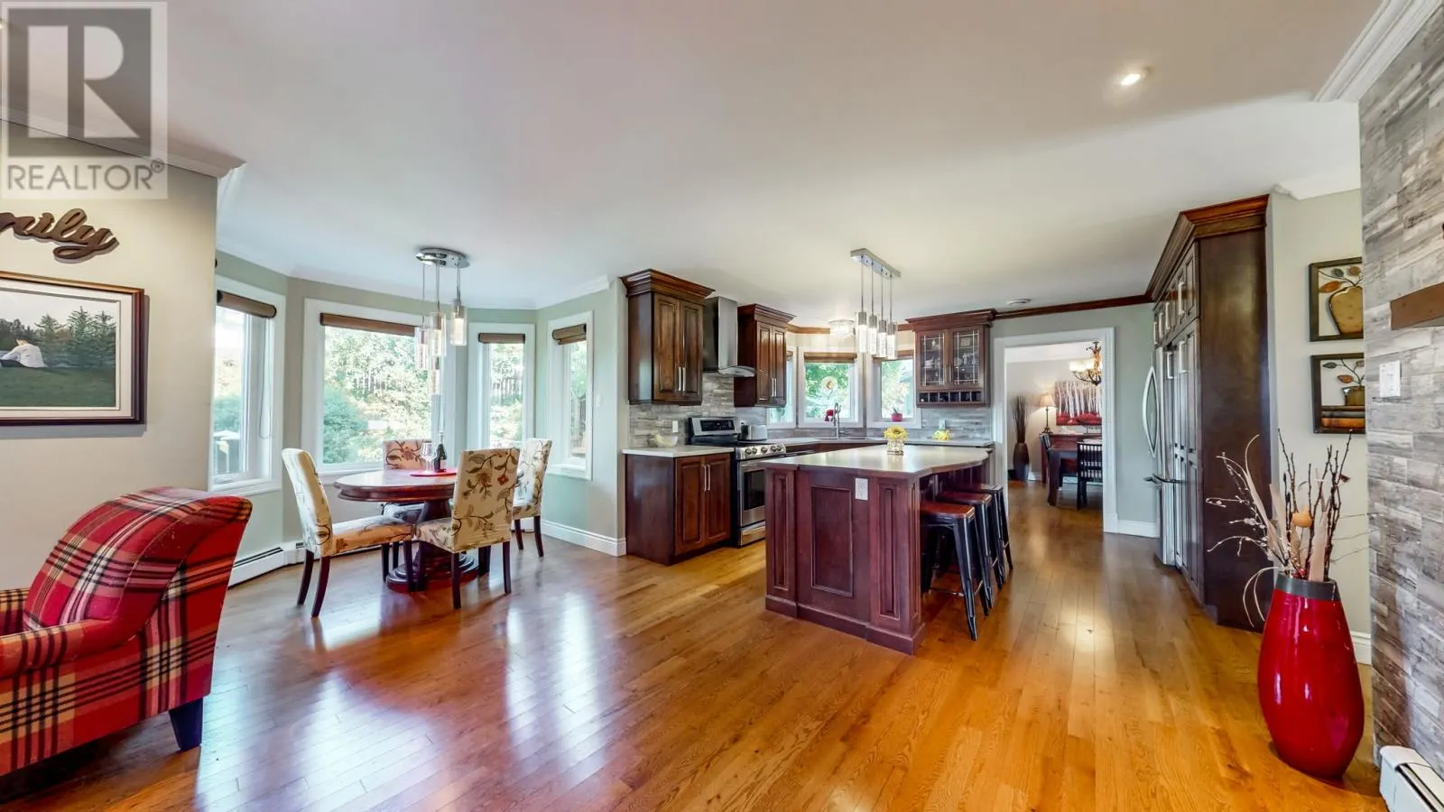 48 Frecker Drive