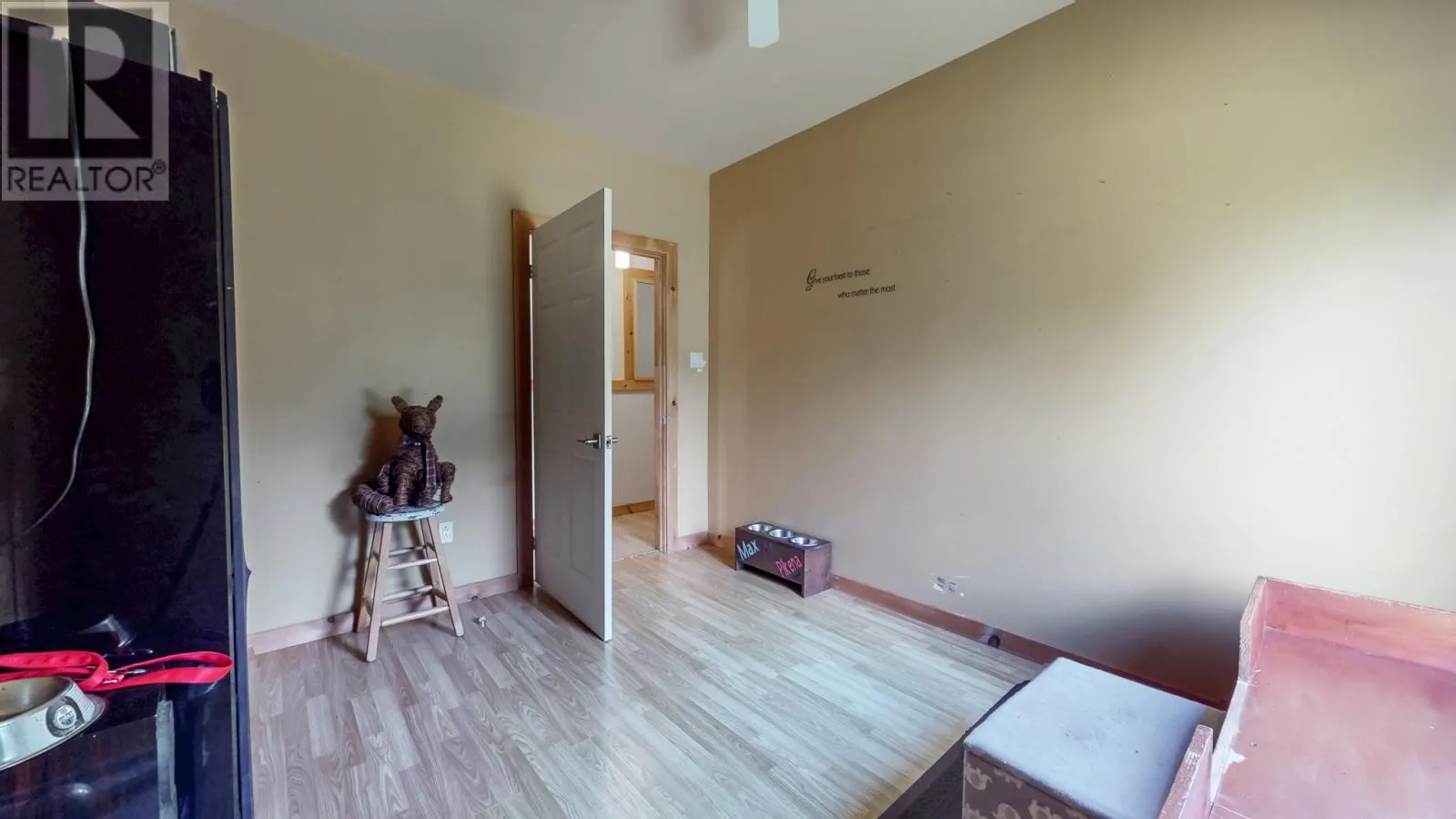 644 Pouch Cove Highway