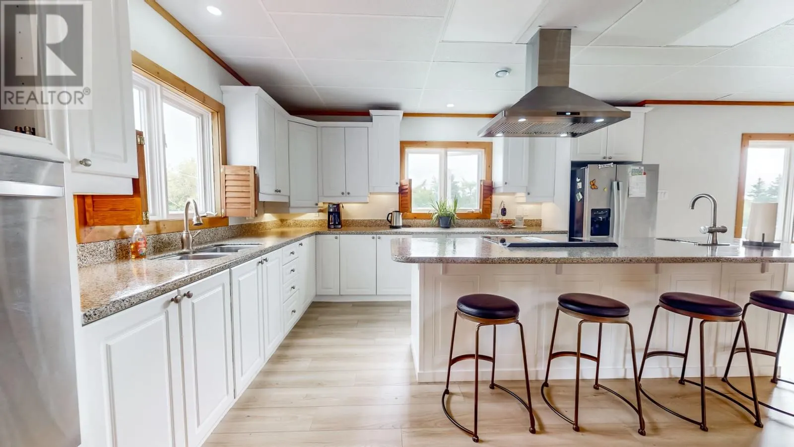 644 Pouch Cove Highway
