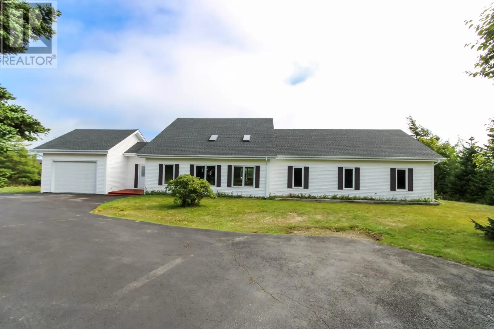 644 Pouch Cove Highway