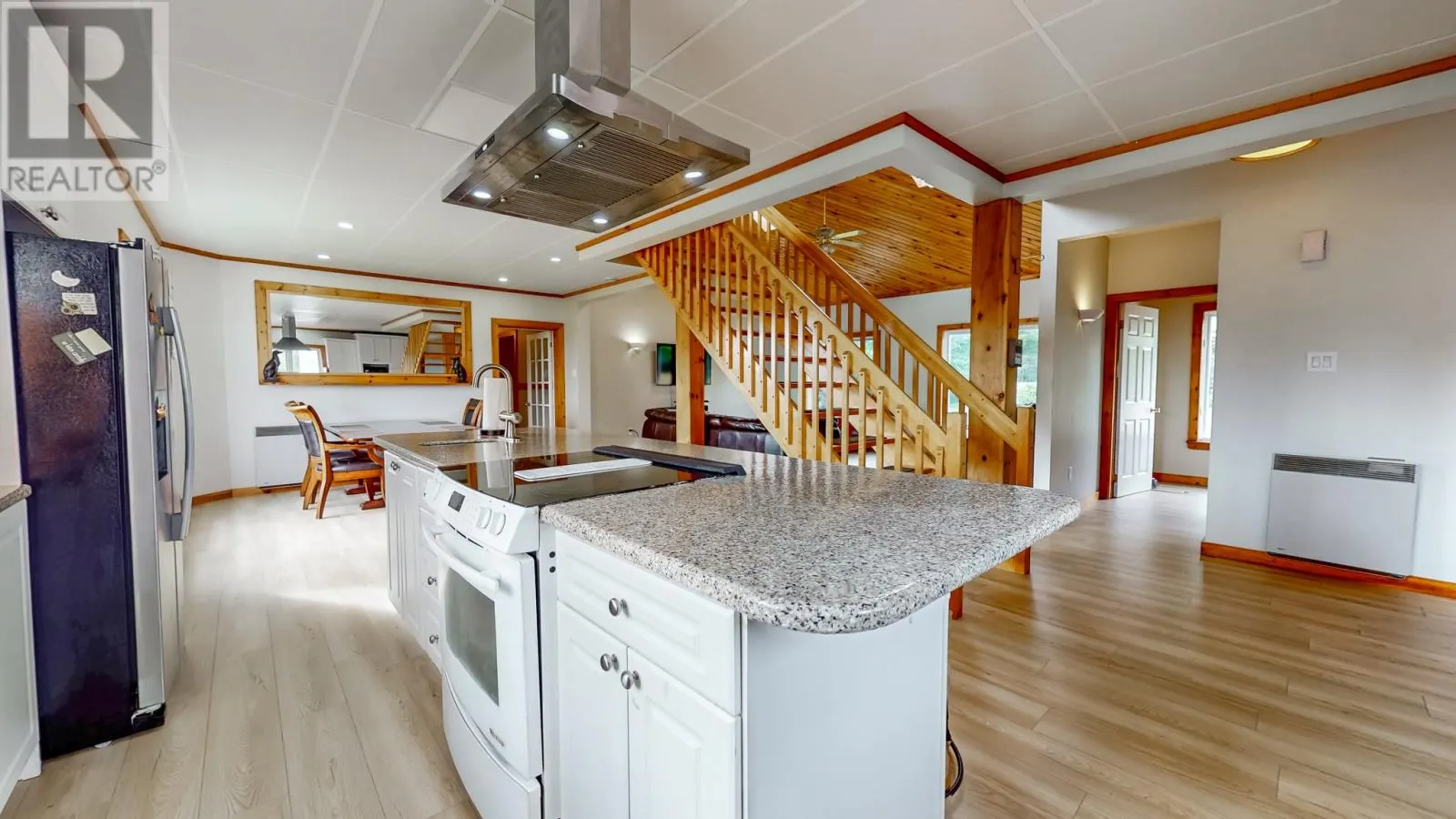 644 Pouch Cove Highway