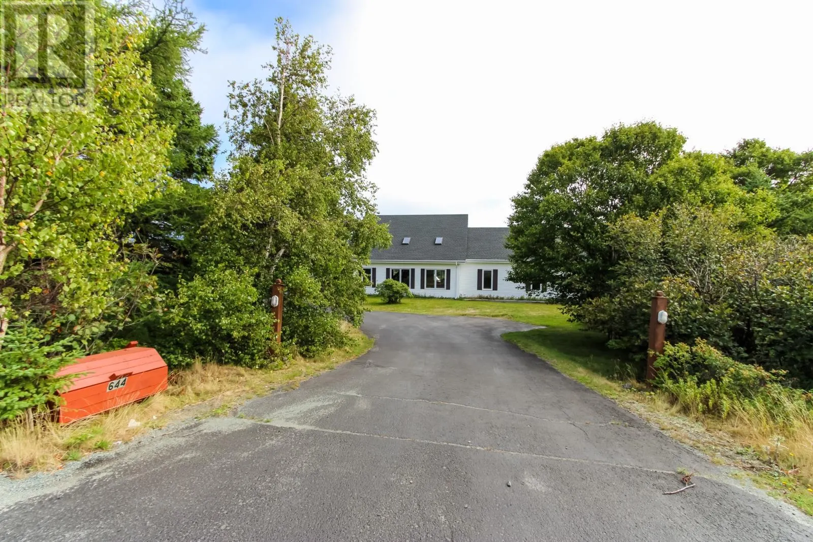 644 Pouch Cove Highway