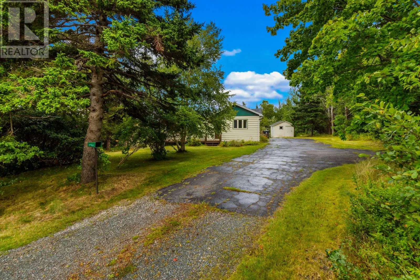 11 Ashwood Place