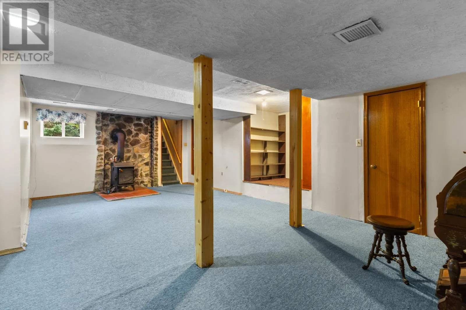 11 Ashwood Place