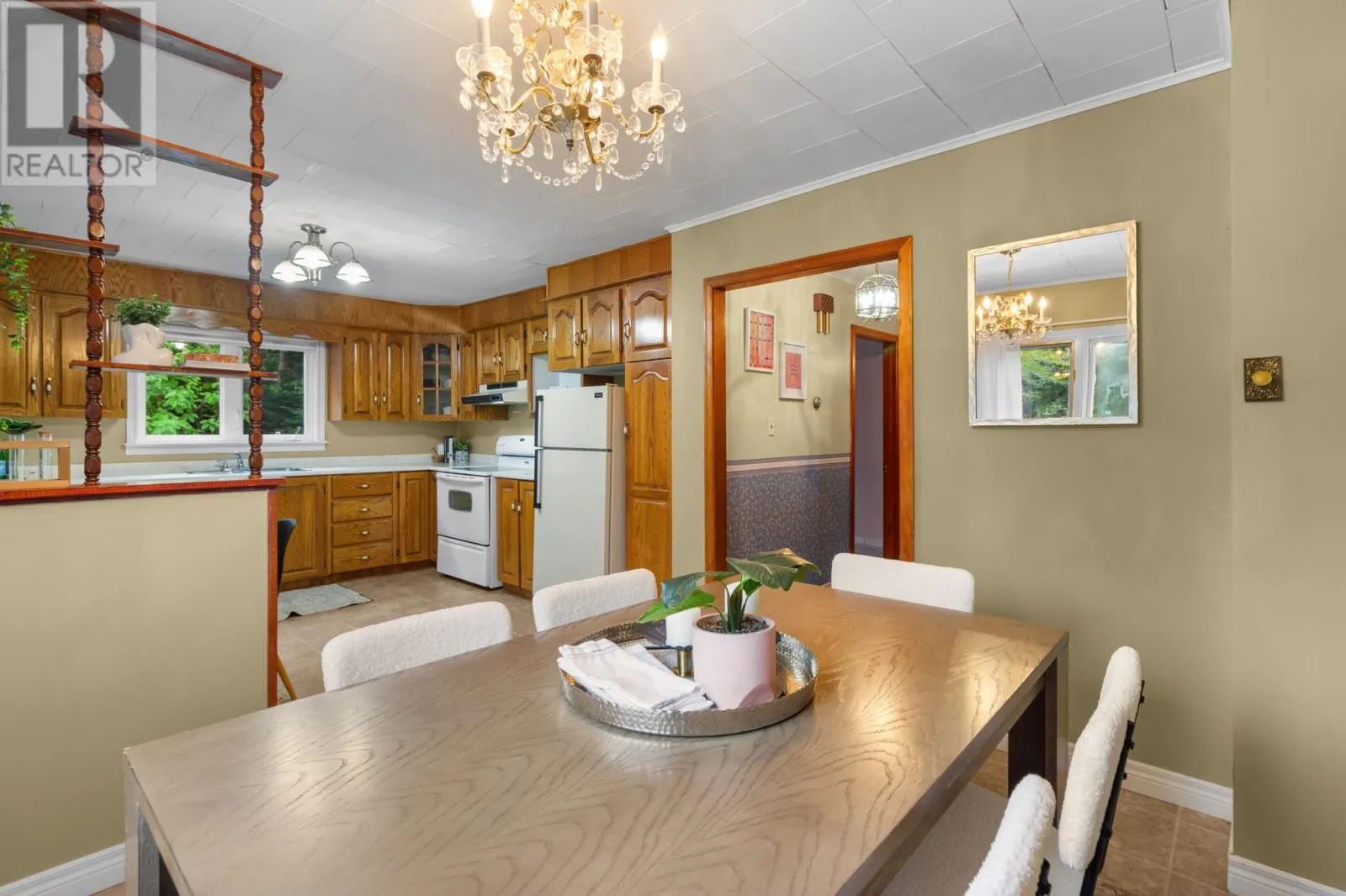 11 Ashwood Place