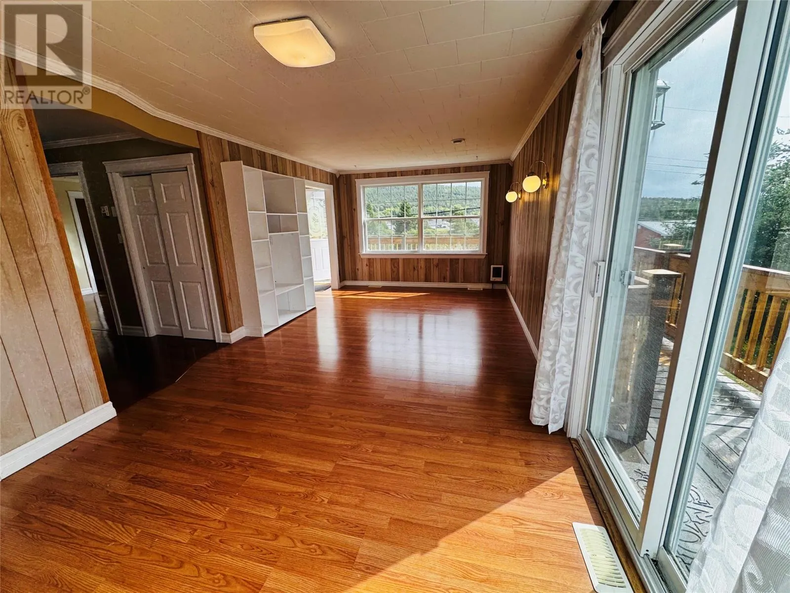 4-6 Earles Road
