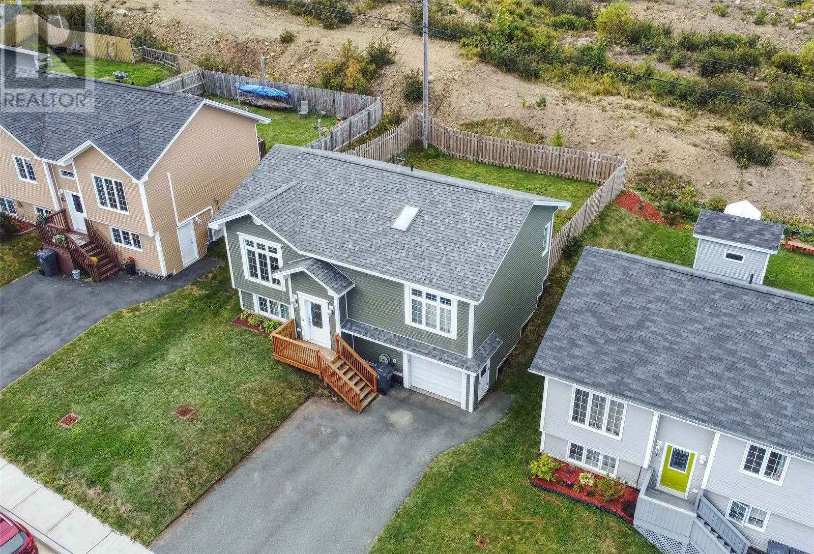 24 Erica Avenue