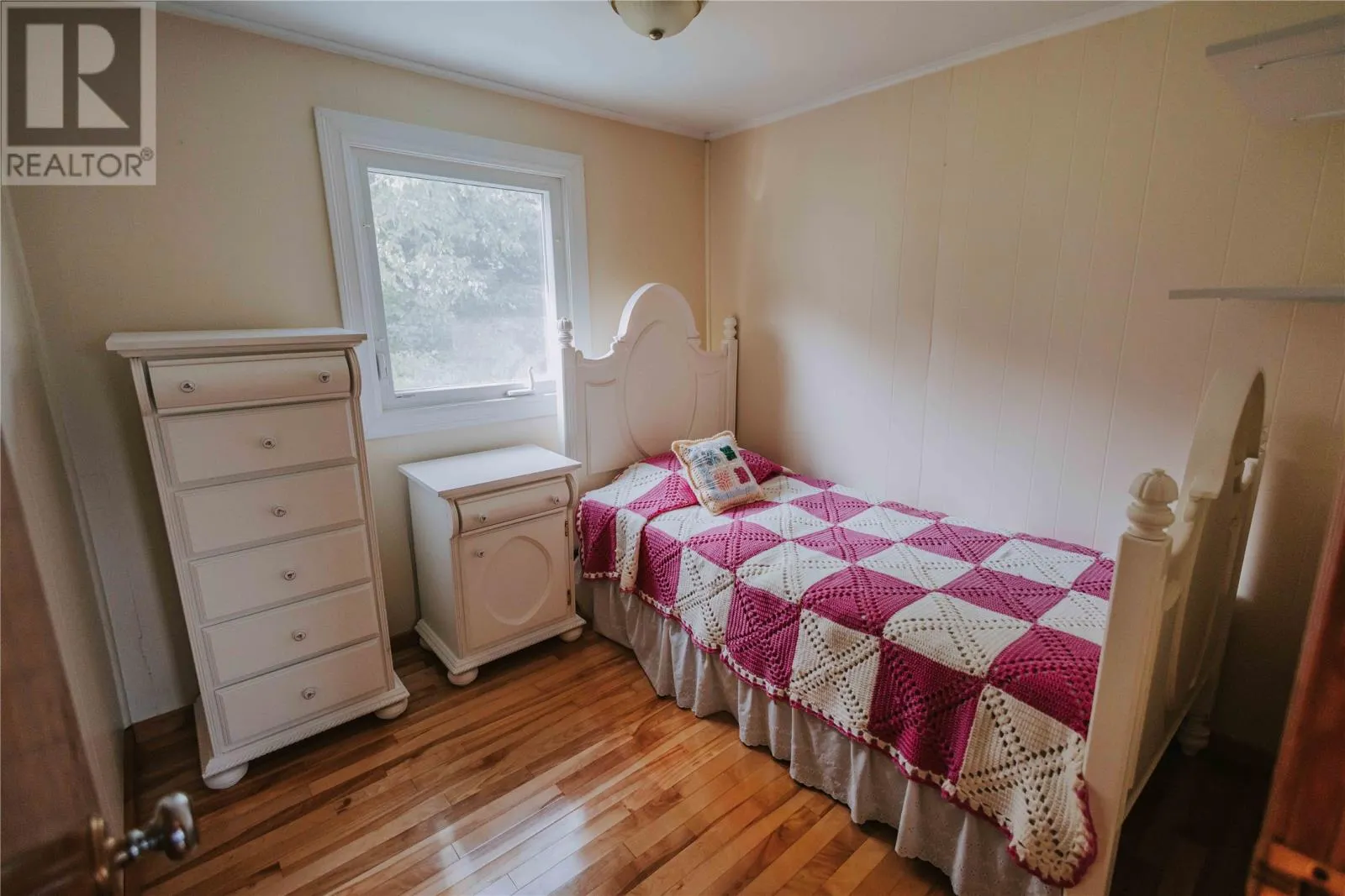 66 Riverhead Road