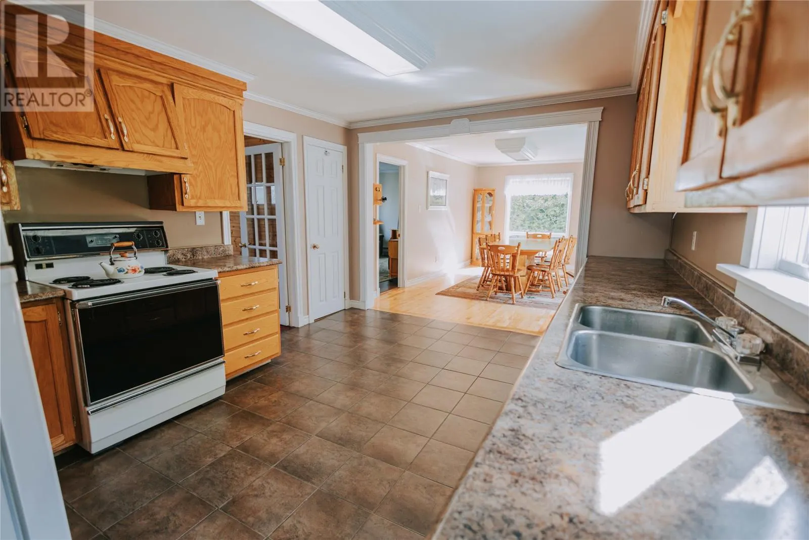 66 Riverhead Road