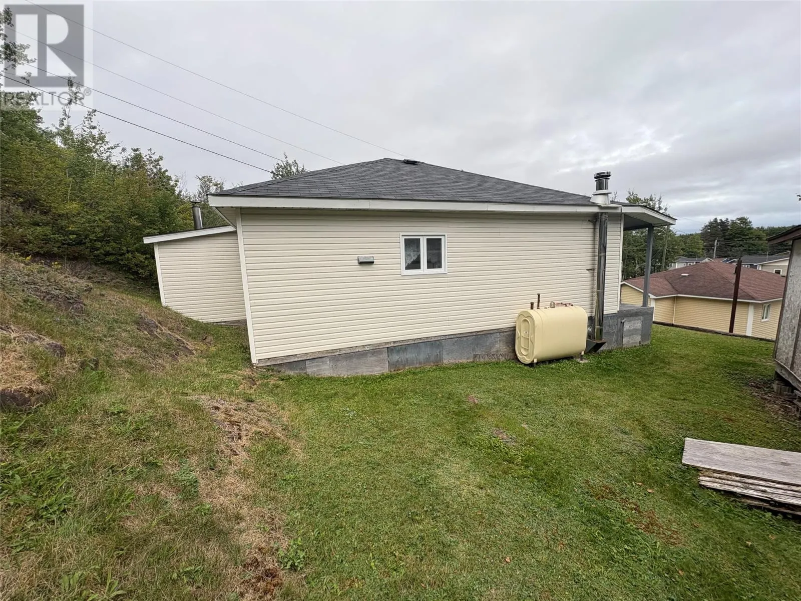 3 Davis Lane