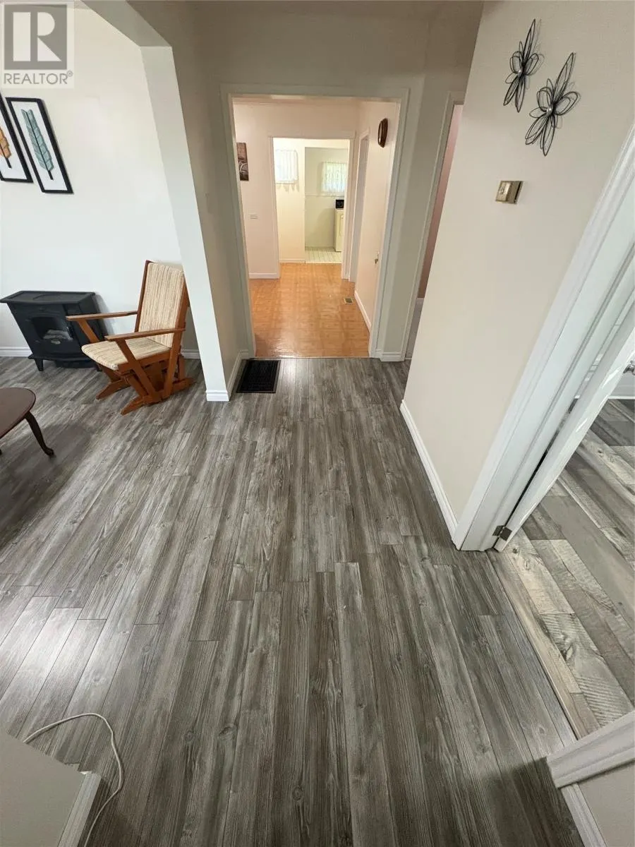 3 Davis Lane