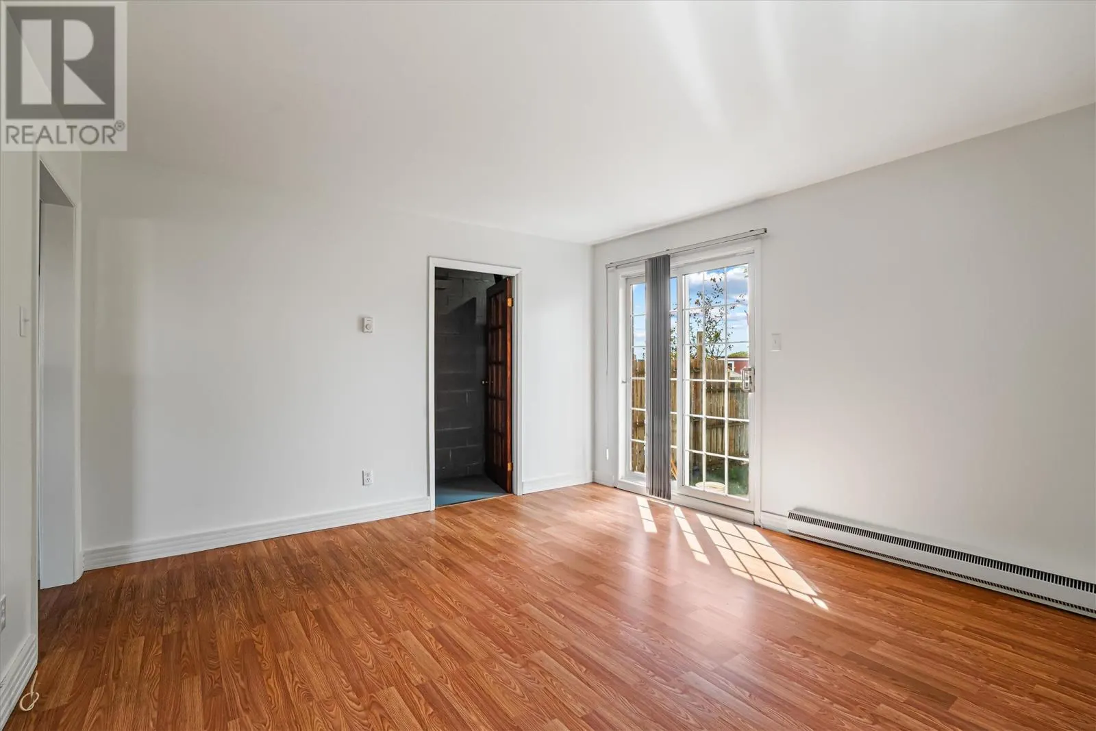 13 Montague Street