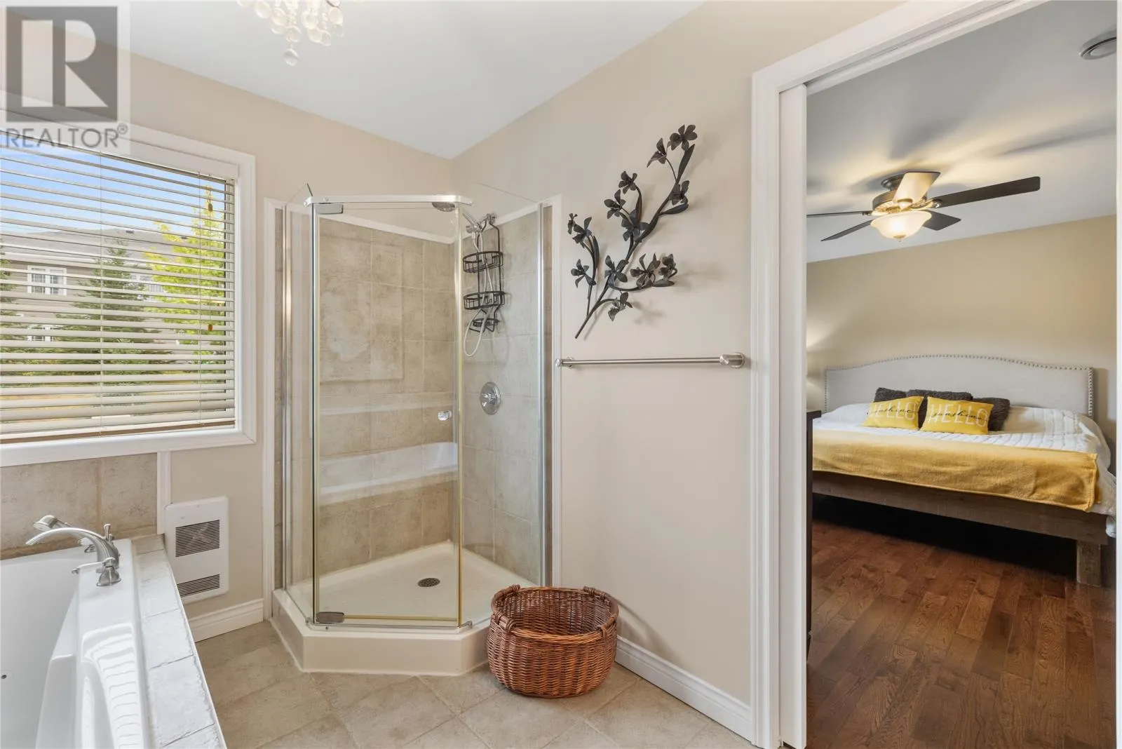 5 White Bear Lane