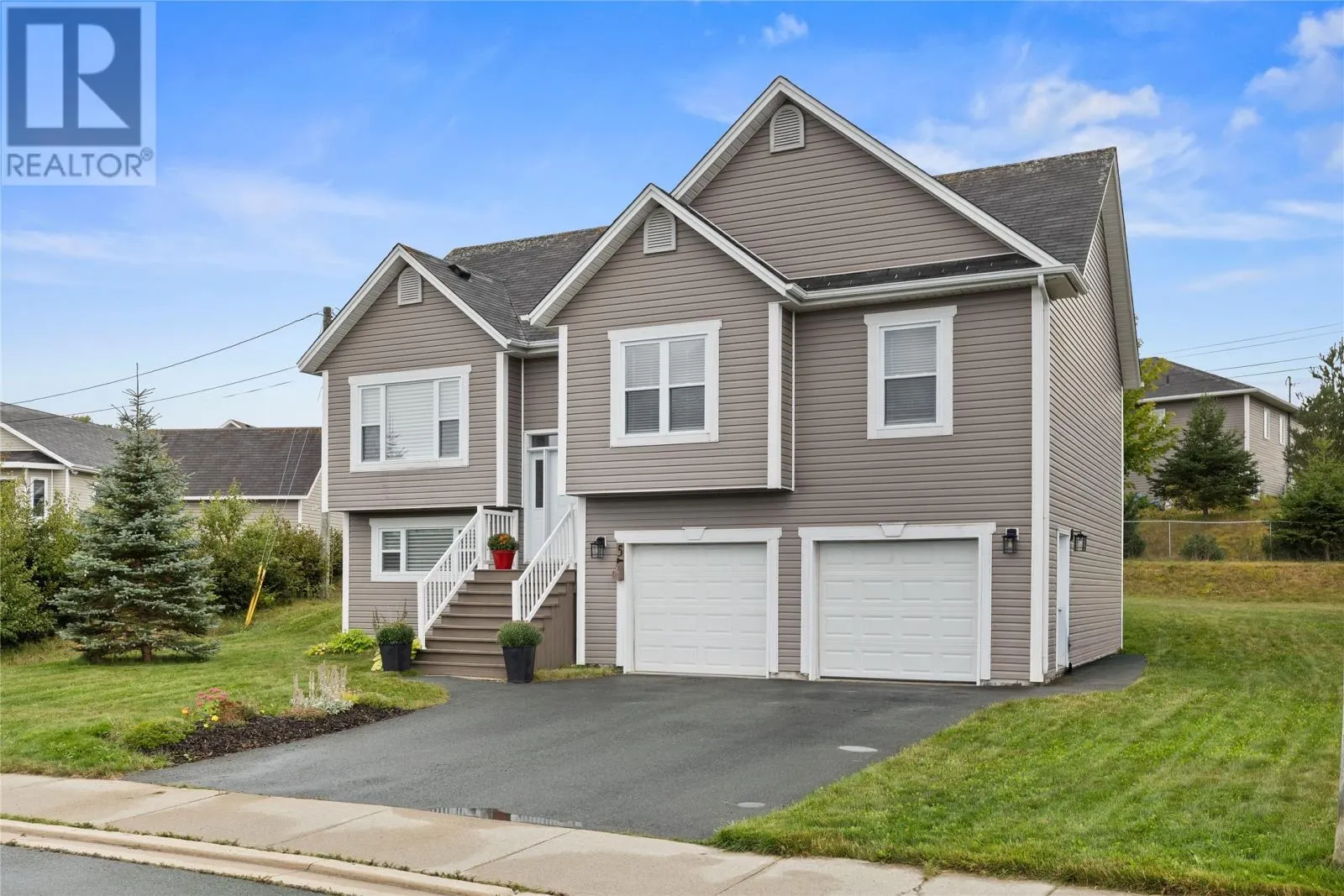 5 White Bear Lane