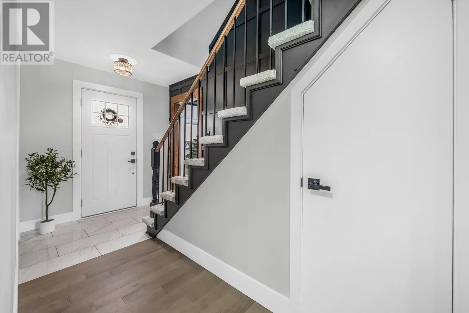 5 Marsh Road