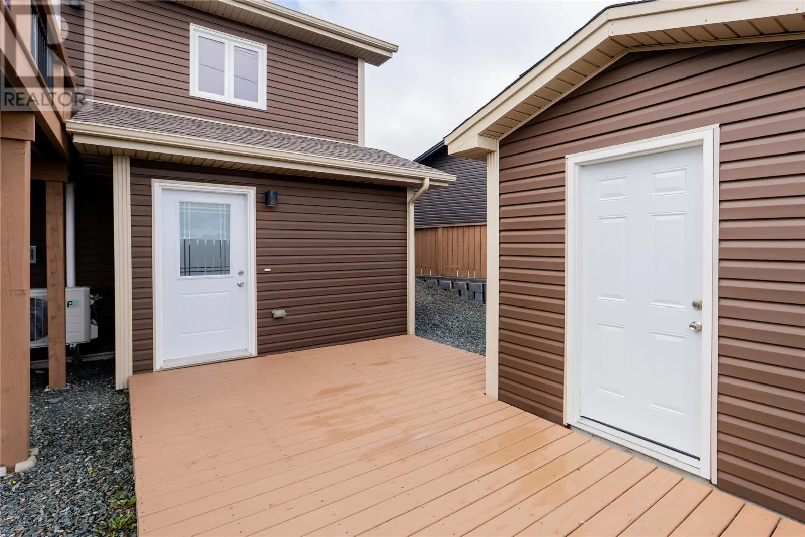 54 Maurice Putt Crescent