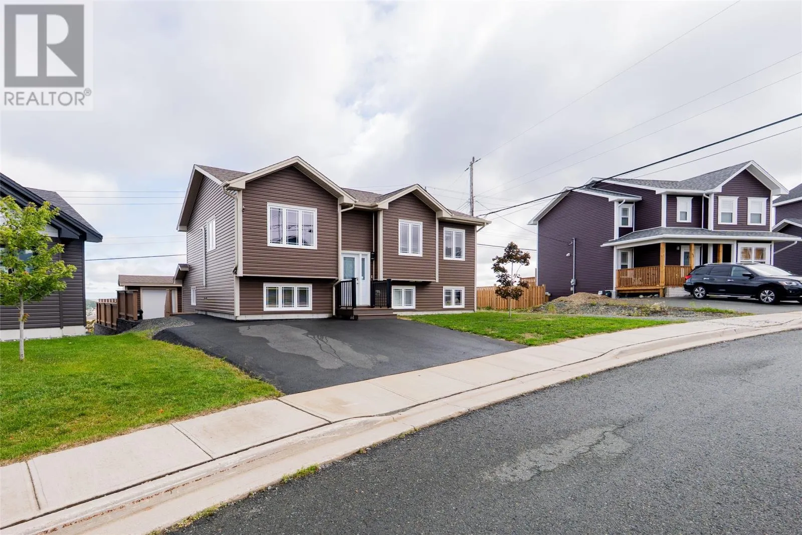 54 Maurice Putt Crescent