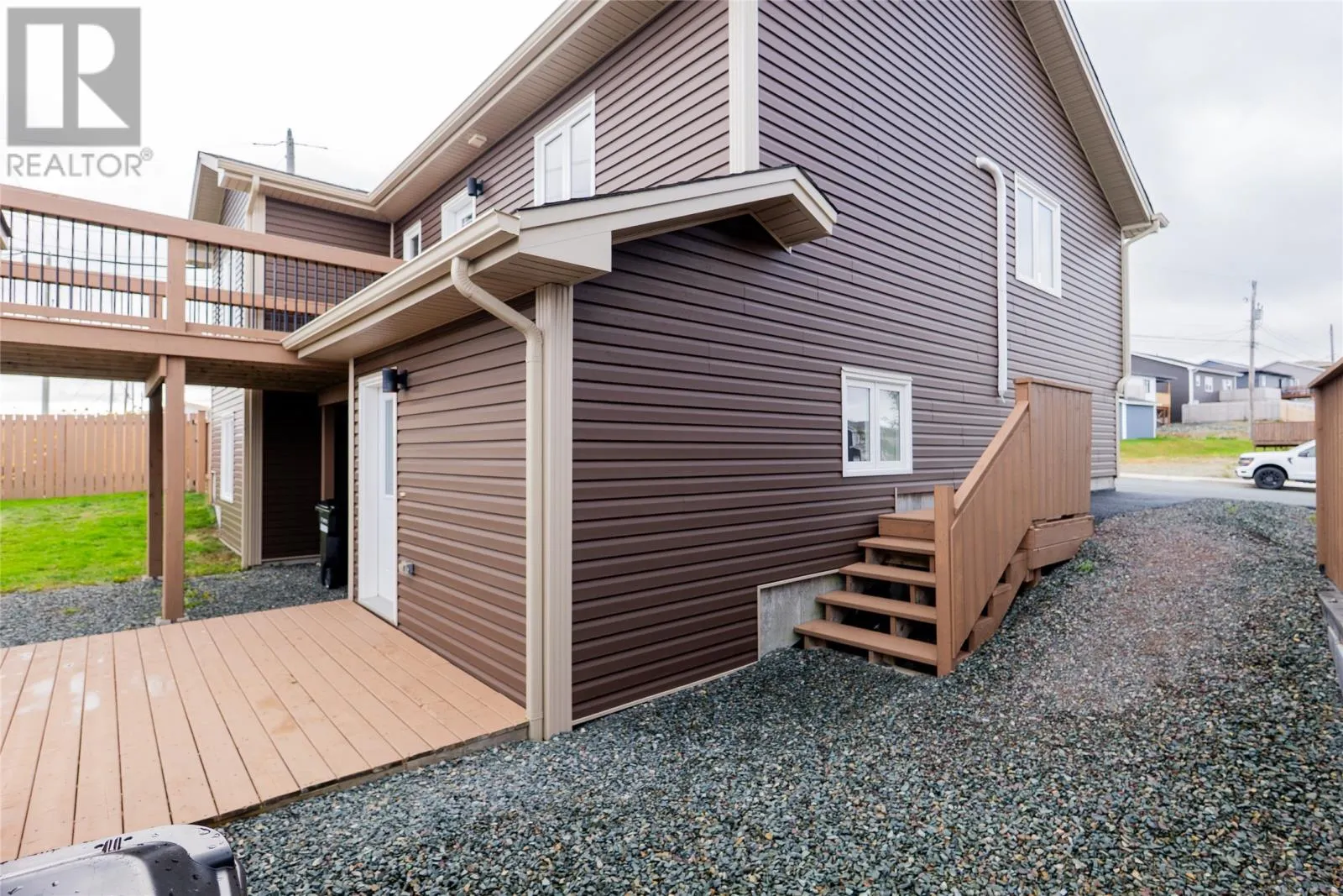 54 Maurice Putt Crescent