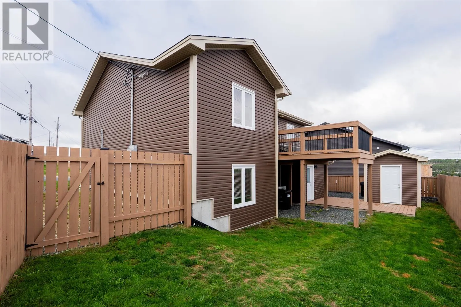 54 Maurice Putt Crescent
