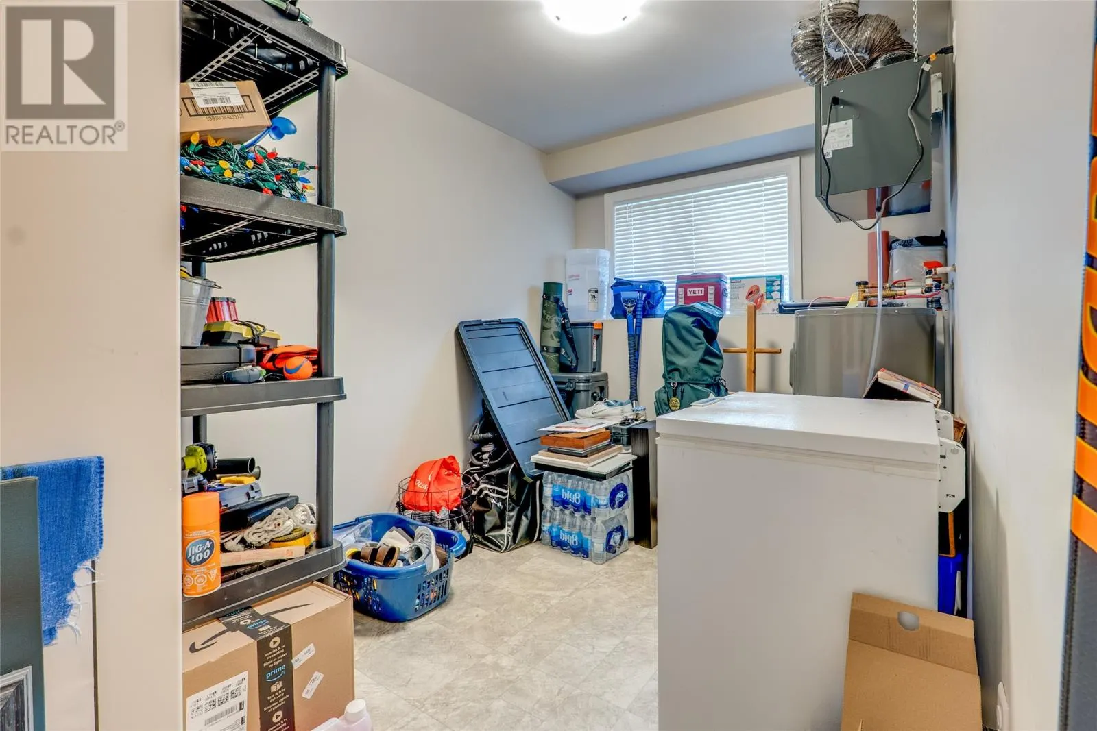 54 Maurice Putt Crescent