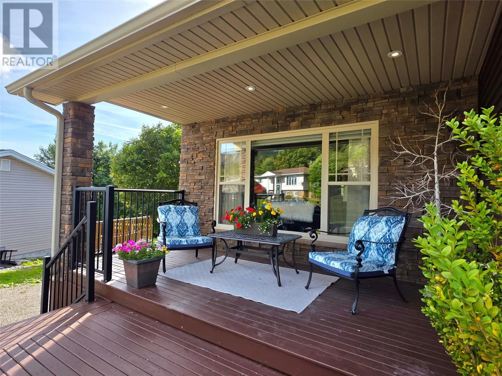 19 Raymond Heights