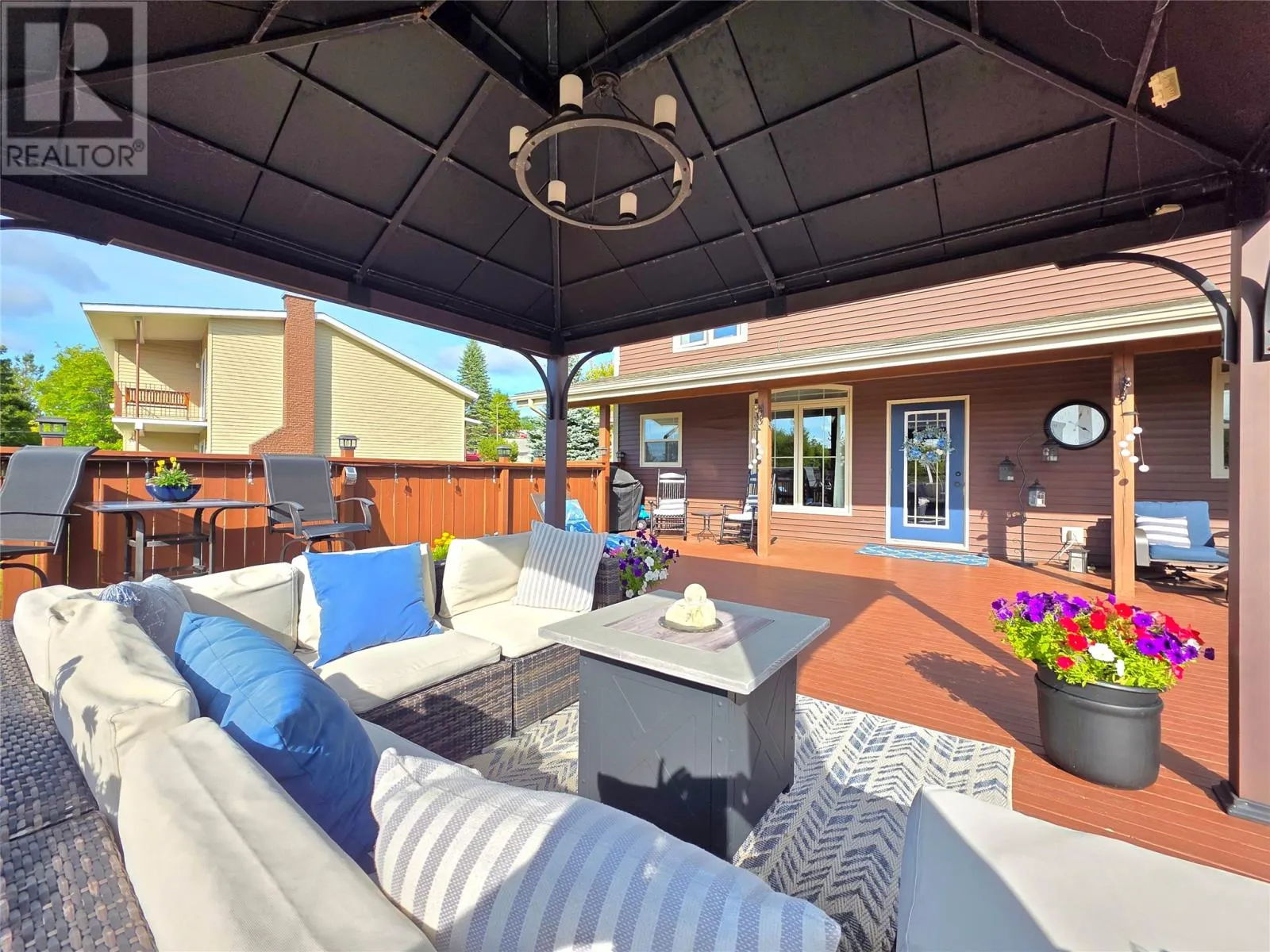 19 Raymond Heights