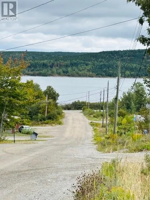 27 Maple Leaf Drive