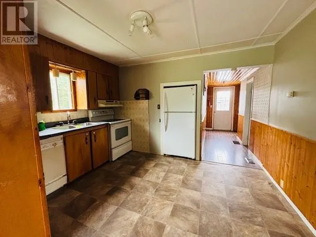27 Maple Leaf Drive