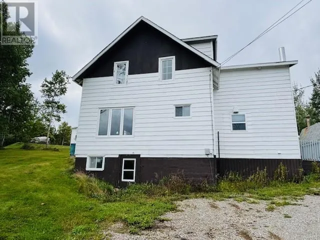 27 Maple Leaf Drive